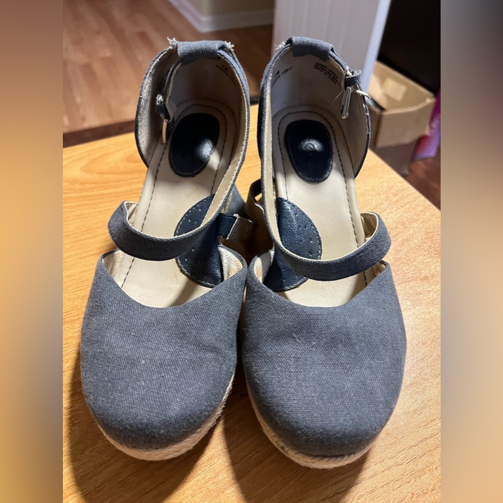Women shoes